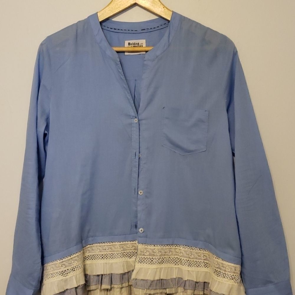 Holding horses‎ peasant blouse size 8